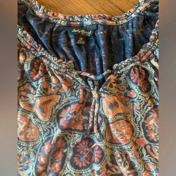 Lucky Brand Women’s Blue Multi Printed Bohemian Blouse Size 1X - Picture 2 of 7